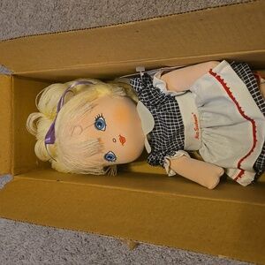 Miss sunbeam doll. NWT